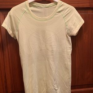 Swiftly Tech Short Sleeve